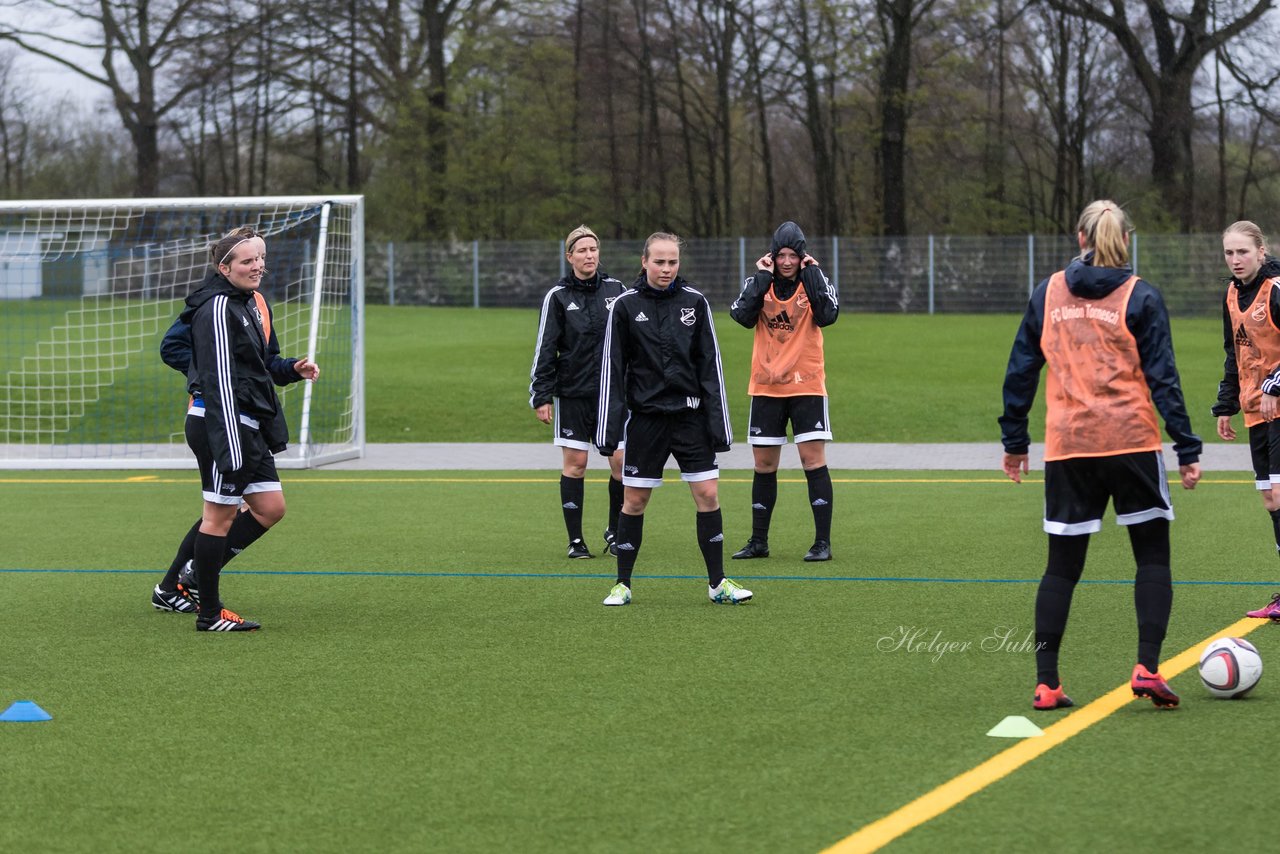 Bild 68 - Frauen Union Tornesch - Victoria : Ergebnis: 4:2